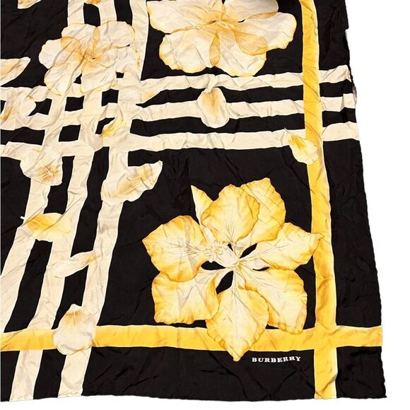 Burberry 100% Silk Square Scarf in Rare Floral Iconic Print in Black, Gold - Picture 2 of 6
